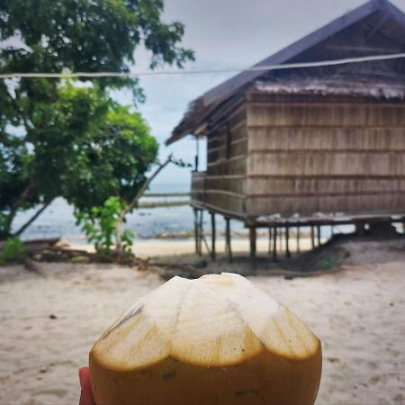 West Mansuar Homestay Pulau Mansuar Экстерьер фото